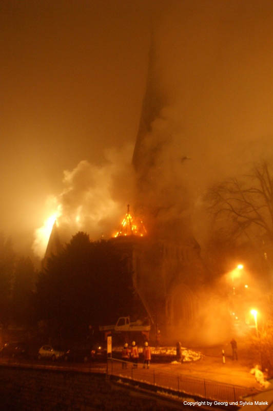 Brand der St.Leonhard-Kirche  22